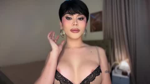Snapshot of erotictsmonica chatting on 07-28-26, 01:21 monica online show from 07-28-26, 01:21