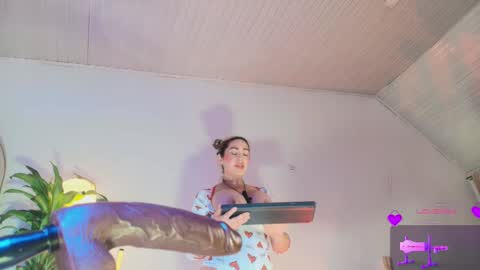 TINY  online show from 03-20-26, 03:22