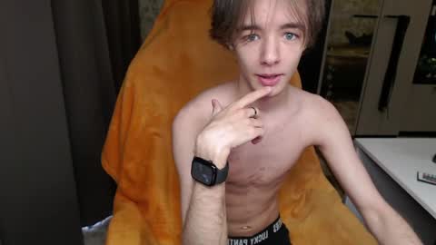 Snapshot of ervi_ chatting on 05-05-26, 11:29 ERV1II online show from 05-05-26, 11:29