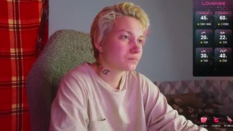 Snapshot of esajukyy chatting on 01-25-25, 02:03 esajukyy online show from 01-25-25, 02:03