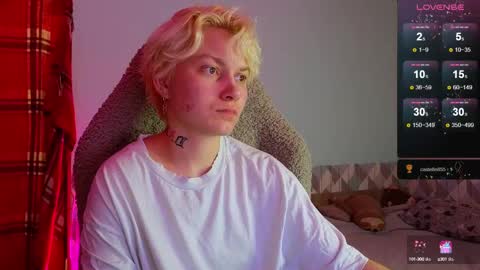 Snapshot of esajukyy chatting on 03-01-25, 04:33 esajukyy online show from 03-01-25, 04:33