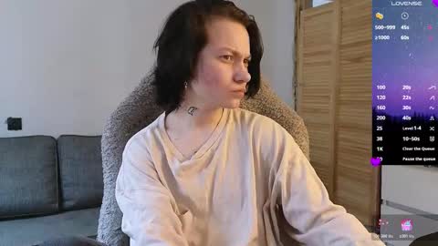 esajukyy online show from 03-08-26, 08:18