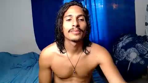 Snapshot of escanor_legendary chatting on 05-08-26, 10:26 Scanor online show from 05-08-26, 10:26