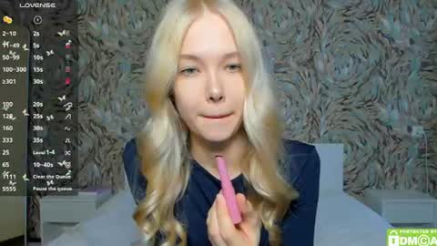 Megan and Brad online show from 07-08-26, 06:51