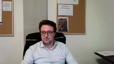 Snapshot of esibizionista_91 chatting on 02-25-25, 04:00 esibizionista 91 online show from 02-25-25, 04:00