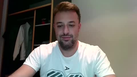 Snapshot of esibizionista_91 chatting on 10-14-25, 07:36 esibizionista 91 online show from 10-14-25, 07:36