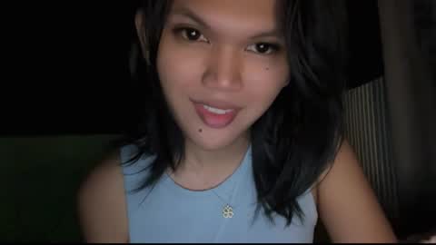 Chelliane online show from 11-23-25, 03:39