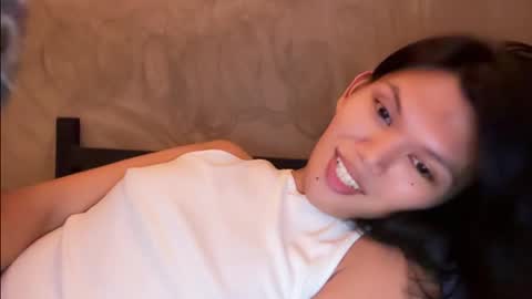 Chelliane online show from 12-23-25, 05:05