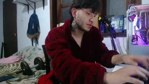 Snapshot of esjrobles chatting on 02-24-25, 03:33 Esteban online show from 02-24-25, 03:33