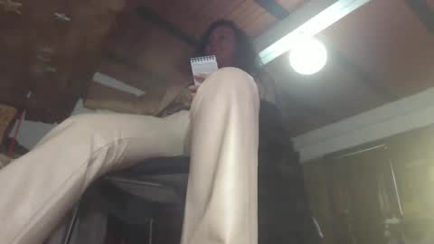 Eskela911 online show from 12-27-24, 06:42