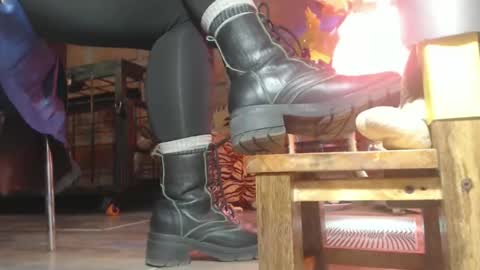 Eskela911 online show from 04-08-26, 09:04