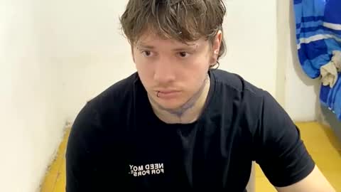 eskol212 online show from 02-25-26, 06:06