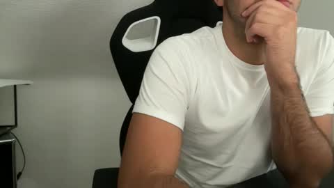 eskp online show from 10-13-25, 01:22