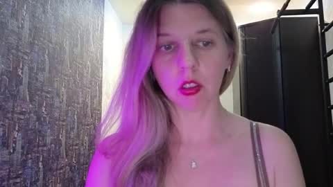 Snapshot of esma347866 chatting on 07-31-26, 06:40 esma347866 online show from 07-31-26, 06:40