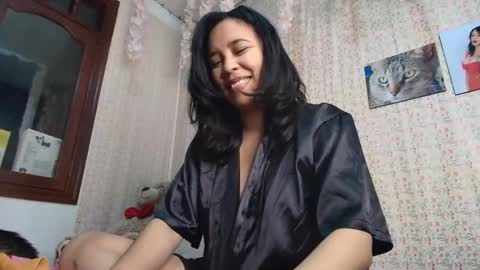 Esmeralda  online show from 01-08-26, 03:03