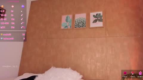 Snapshot of esmeralda__g chatting on 02-20-25, 07:52 Esmeralda G online show from 02-20-25, 07:52