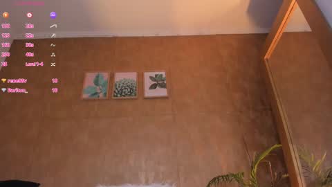 Snapshot of esmeralda__g chatting on 02-26-25, 08:44 Esmeralda G online show from 02-26-25, 08:44