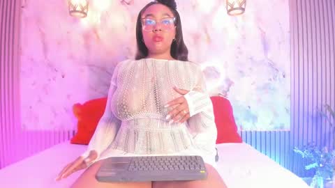 esmeralda online show from 03-09-25, 09:35