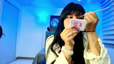 Snapshot of esmeraldachantre chatting on 11-13-25, 11:31 Esmeralda online show from 11-13-25, 11:31