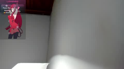 Snapshot of esmeraldalindsey chatting on 03-06-25, 02:30 ESMERALDA online show from 03-06-25, 02:30