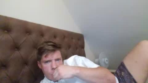 Snapshot of essexlad2022 chatting on 06-15-26, 01:08 essexlad2022 online show from 06-15-26, 01:08