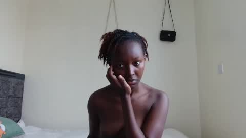 essypetite online show from 12-20-25, 07:59