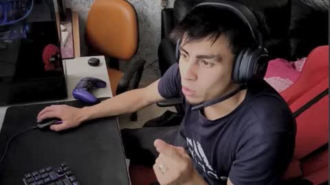 esteban y heidy online show from 12-13-25, 07:53