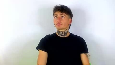 Esteban independent model online show from 03-03-25, 02:48