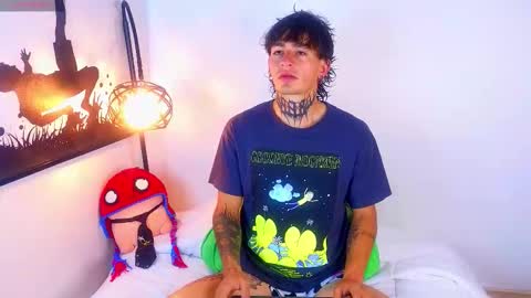 Esteban independent model online show from 09-10-25, 11:10