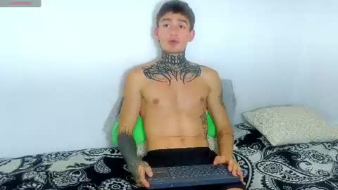 Esteban independent model online show from 07-08-26, 09:41