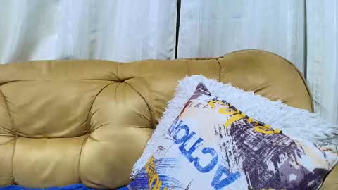 Esteban online show from 09-27-25, 06:51