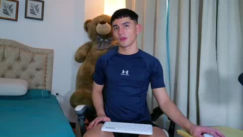 Esteban online show from 07-09-26, 11:25