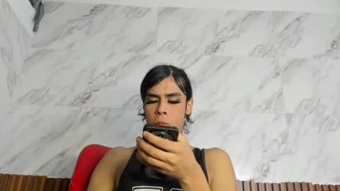 Snapshot of estefani_robles chatting on 06-24-26, 12:31 estefani robles online show from 06-24-26, 12:31