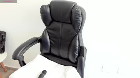 Snapshot of estefanii_r chatting on 02-03-26, 02:22 Estefanii R online show from 02-03-26, 02:22