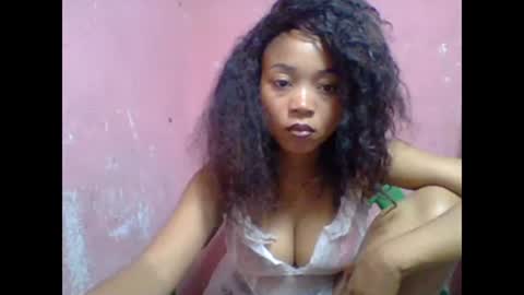 estelah20 online show from 11-10-25, 06:12