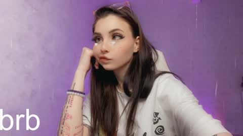 Snapshot of estercollins chatting on 01-17-25, 11:07 Ester online show from 01-17-25, 11:07