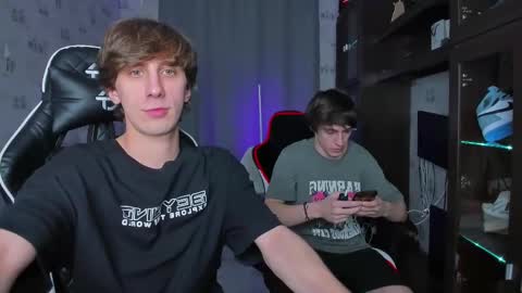 LOUIS online show from 02-20-25, 04:14