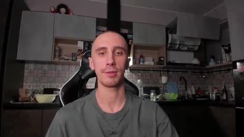 LOUIS online show from 01-15-26, 09:36