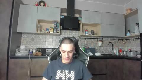 LOUIS online show from 01-17-26, 09:25