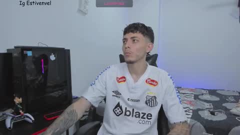 Snapshot of estivenvel chatting on 03-09-26, 10:58 estivenvel online show from 03-09-26, 10:58