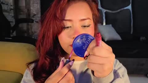 estrella05_ online show from 09-12-25, 04:56