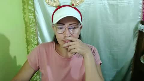  Marylin  online show from 12-30-24, 10:55