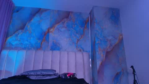 Estrella online show from 02-22-26, 11:53