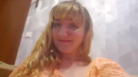 Snapshot of estrellawalters chatting on 10-07-25, 09:28 estrellawalters online show from 10-07-25, 09:28