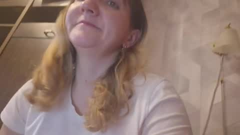 Snapshot of estrellawalters chatting on 04-28-26, 10:09 estrellawalters online show from 04-28-26, 10:09