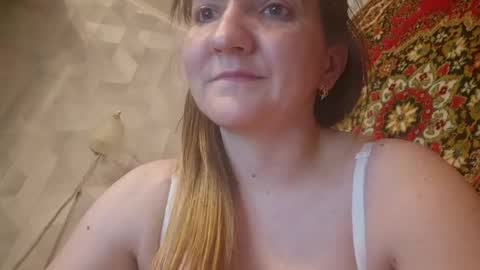 Snapshot of estrellawalters chatting on 05-16-26, 10:36 estrellawalters online show from 05-16-26, 10:36