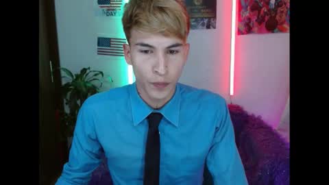 Snapshot of estrellita__jordan chatting on 01-14-25, 03:01 JORDAN online show from 01-14-25, 03:01