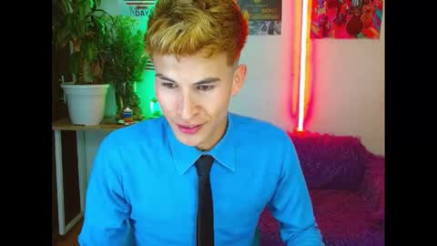 Snapshot of estrellita__jordan chatting on 02-09-25, 05:08 JORDAN online show from 02-09-25, 05:08