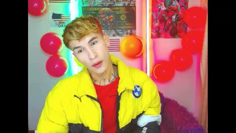 Snapshot of estrellita__jordan chatting on 02-14-25, 10:17 JORDAN online show from 02-14-25, 10:17