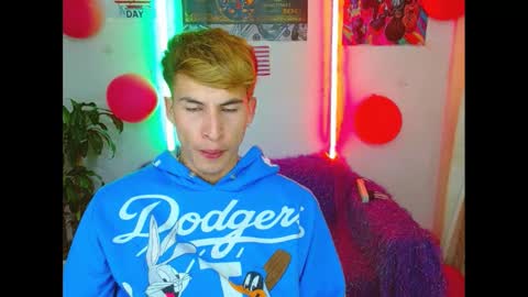 Snapshot of estrellita__jordan chatting on 02-27-25, 07:12 JORDAN online show from 02-27-25, 07:12